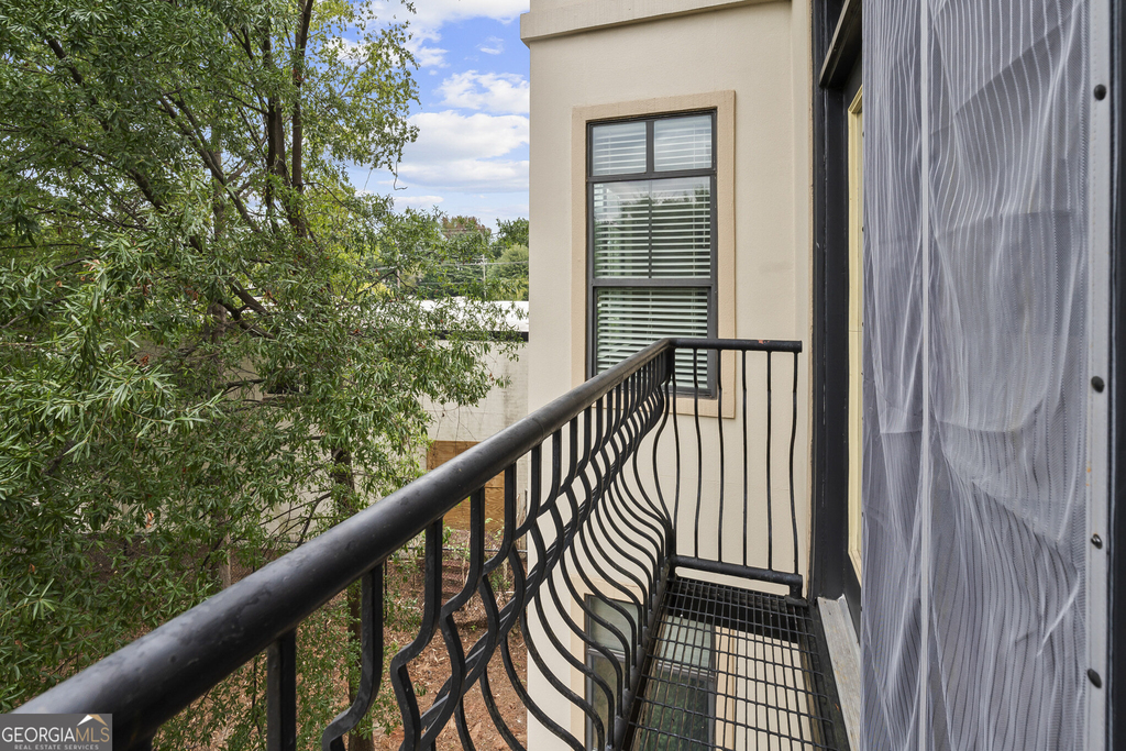 5300 Peachtree Road - Photo 5