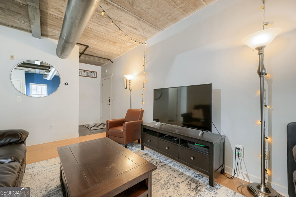 800 Peachtree Street Ne - Photo 3