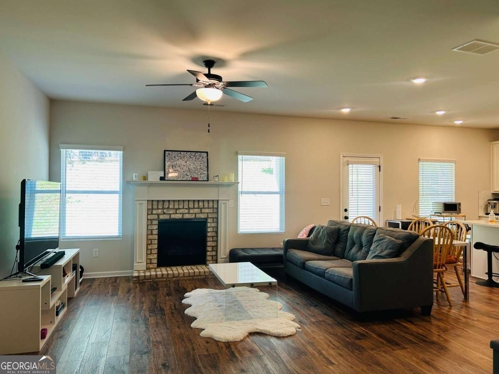 57 Pacific Avenue - Photo 5