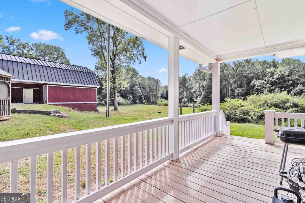 1646 Highway 92 N - Photo 32
