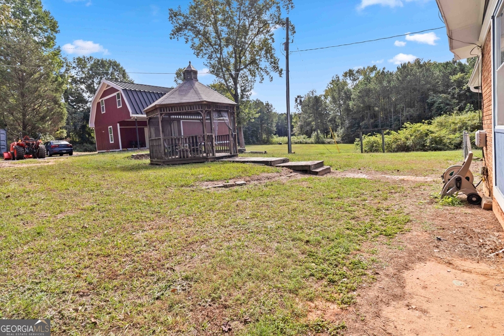 1646 Highway 92 N - Photo 34