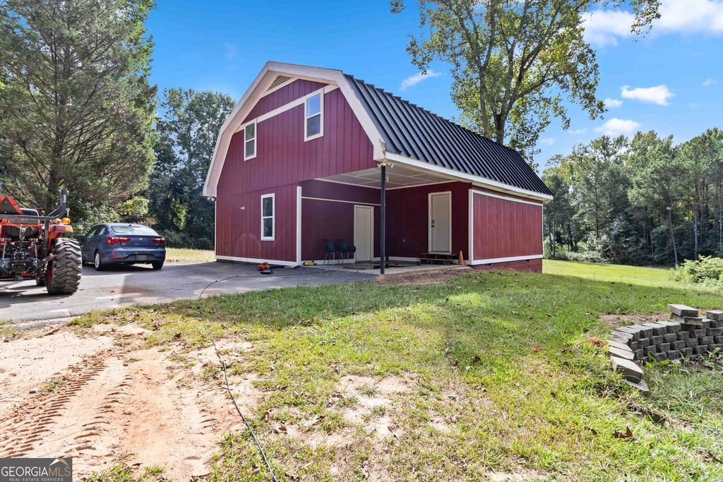 1646 Highway 92 N - Photo 31