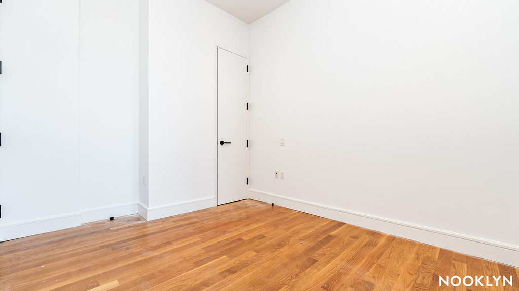 321 Wythe Ave - Photo 8