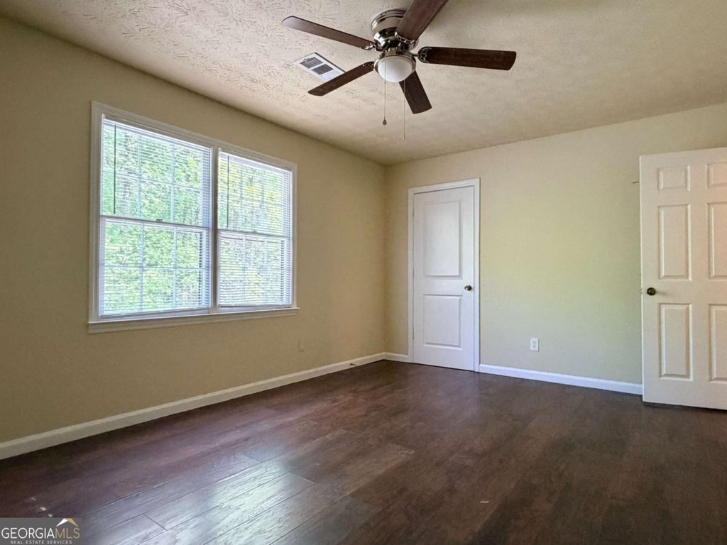 728 Burnt Creek Drive Nw - Photo 9