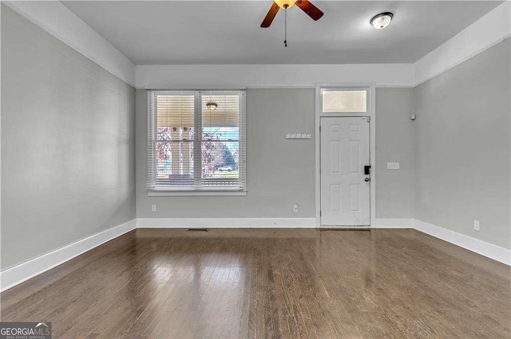 94 Lucy Street Se - Photo 15