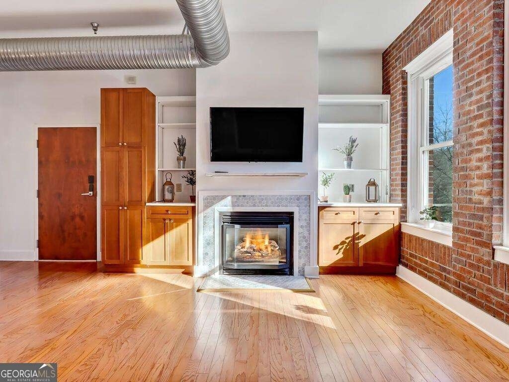 1158 Ponce De Leon Avenue Ne - Photo 3
