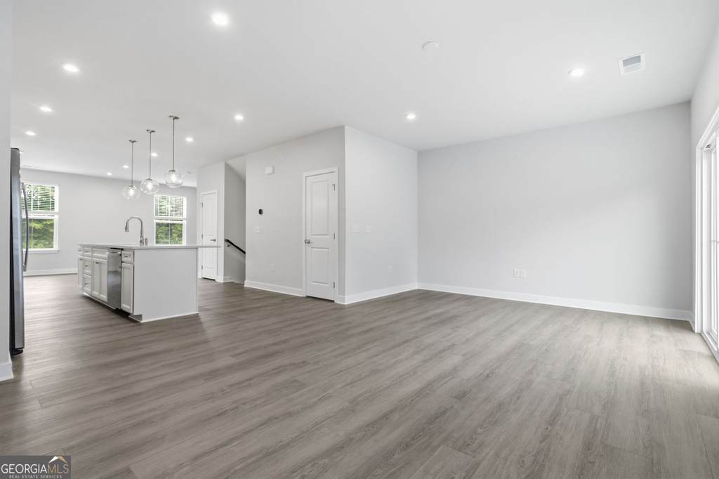 856 Woods Chapel Road - Photo 7