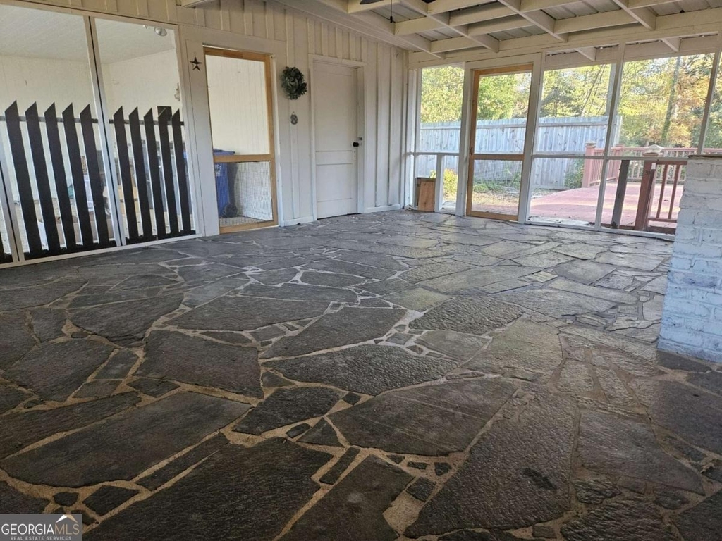 989 Rudolph Street - Photo 10