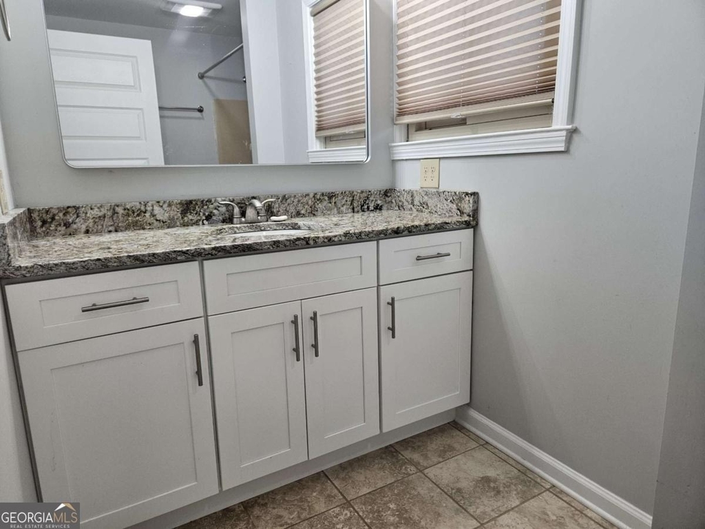 989 Rudolph Street - Photo 8