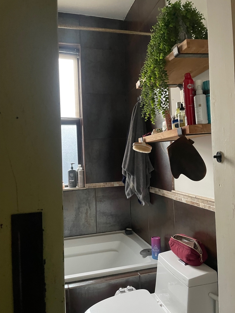638 Warren Street - Photo 7