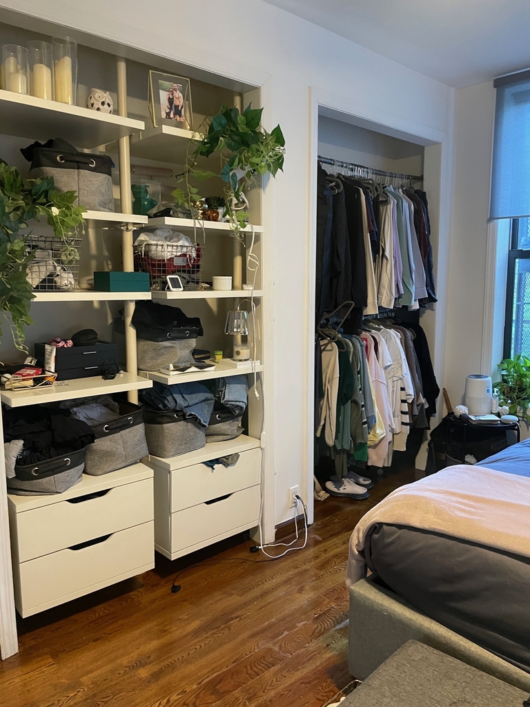 638 Warren Street - Photo 5