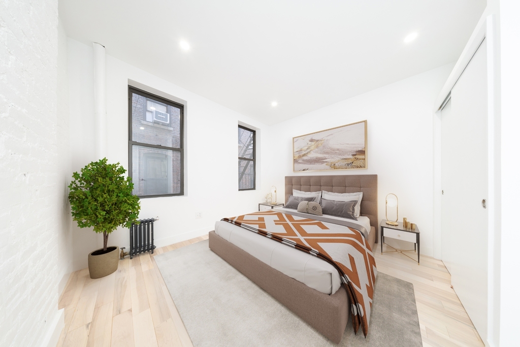 703 9th Avenue - Photo 2