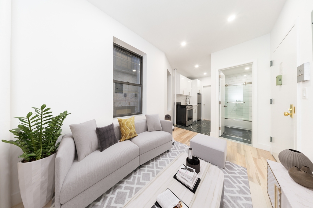703 9th Avenue - Photo 9