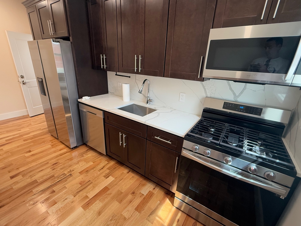 22-60 24th Street - Photo 0
