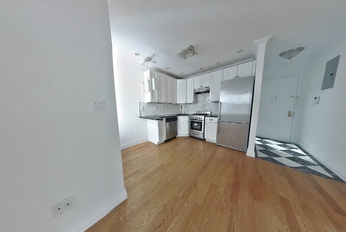 400 East 91st Street - Photo 1