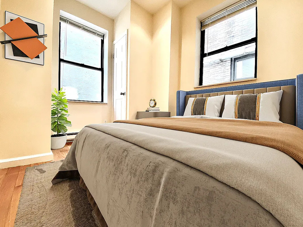 342 Manhattan Avenue - Photo 4