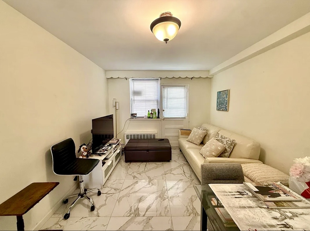38-6 20th Road - Photo 1