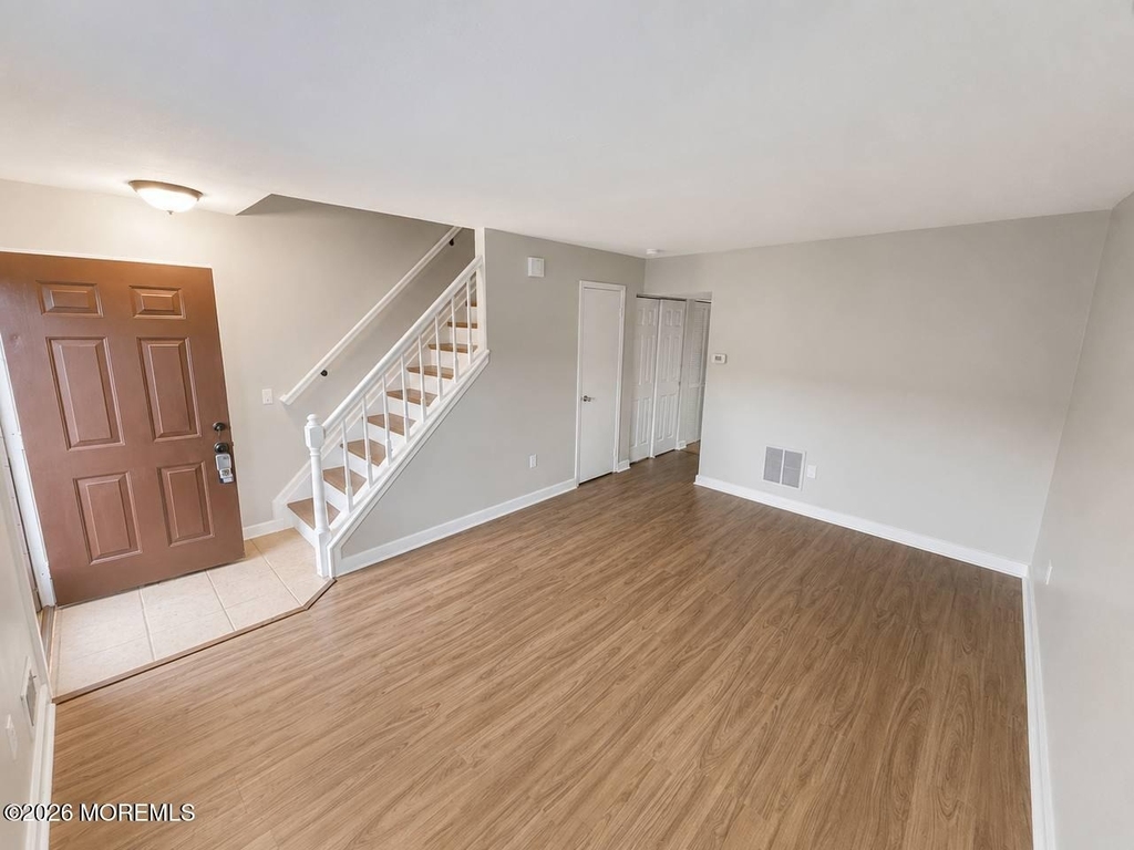 1144 Sawmill Road - Photo 3