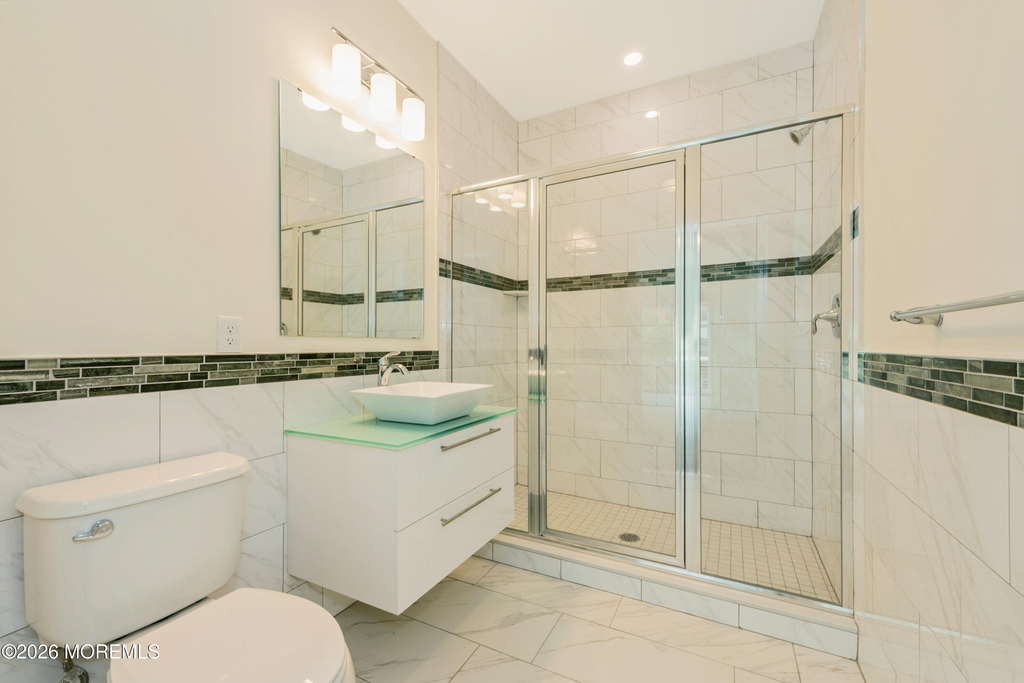 700 Bangs Avenue - Photo 4