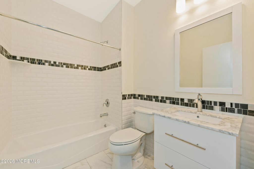 700 Bangs Avenue - Photo 6