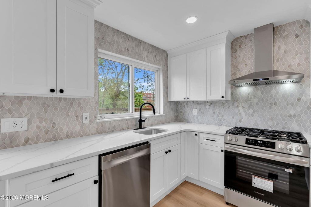 190 Spruce Street - Photo 14