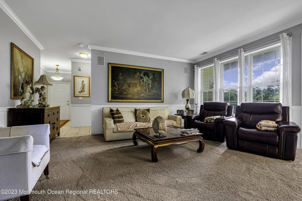 536 St Andrews Place - Photo 6