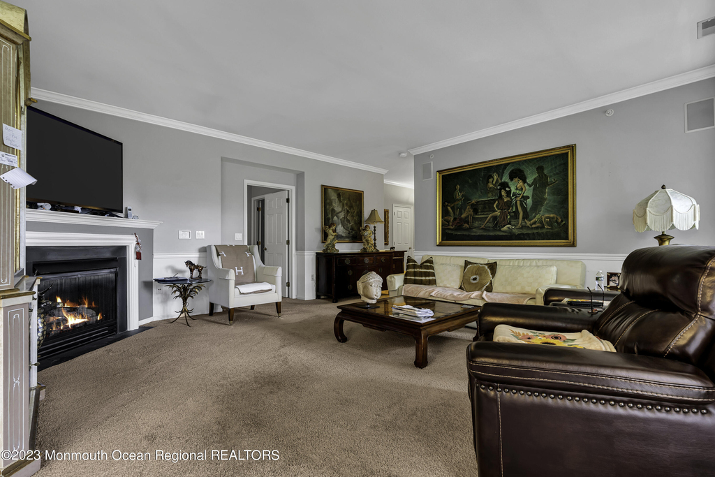 536 St Andrews Place - Photo 7