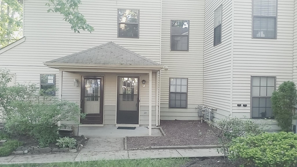 71 Azalea Circle - Photo 0