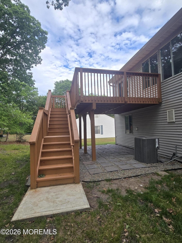 151 Shenandoah Boulevard - Photo 7