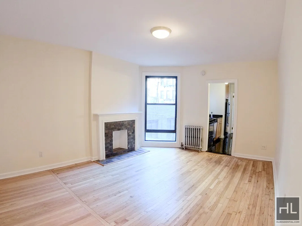 East 84th Street - Photo 1