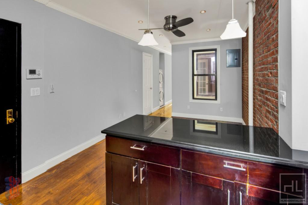 W 52nd St. - Photo 1