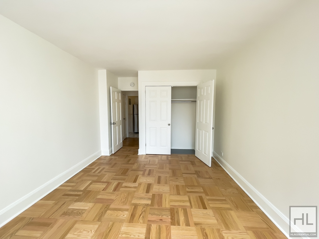 East 79th Street - Photo 1