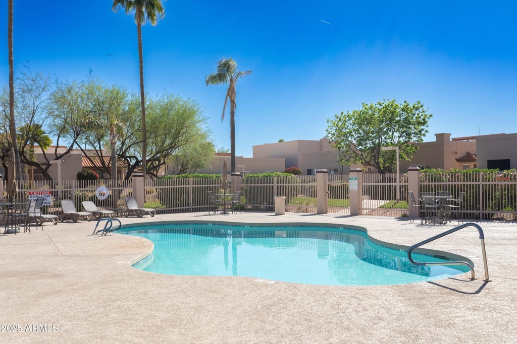 10930 E Hope Drive - Photo 31
