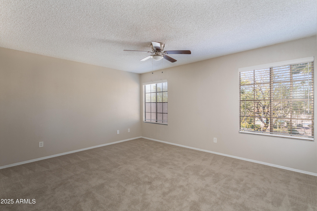 10930 E Hope Drive - Photo 14