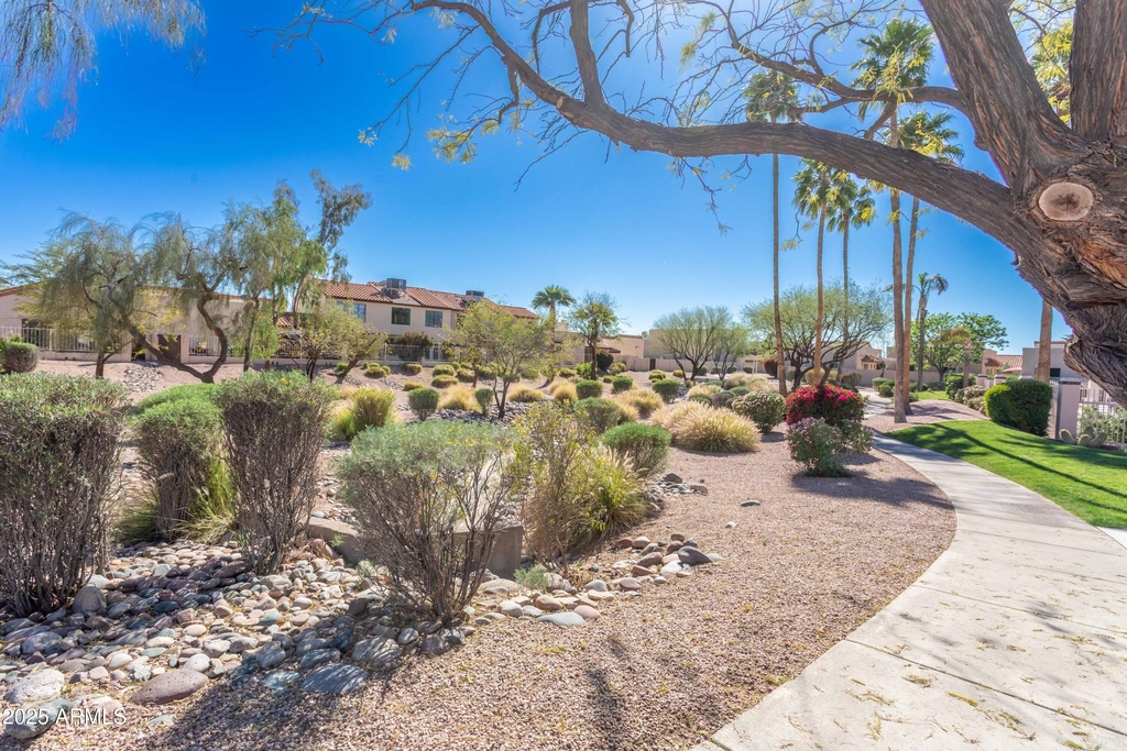 10930 E Hope Drive - Photo 27