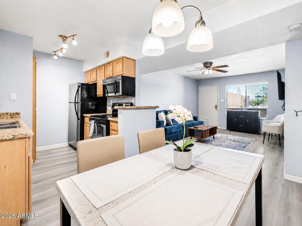 5995 N 78th Street - Photo 2