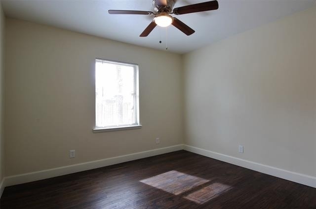 717 Greenleaf Drive - Photo 15