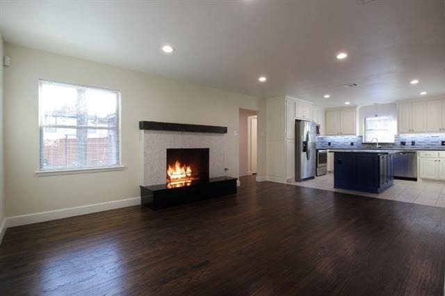 717 Greenleaf Drive - Photo 8