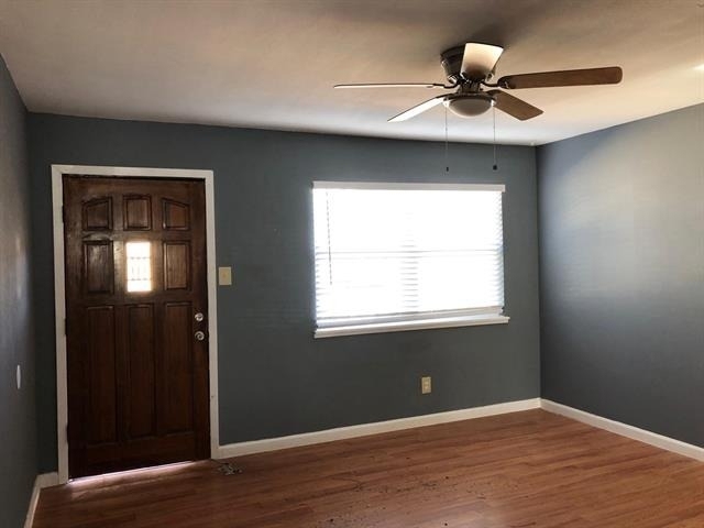 620 E Sears Street - Photo 1