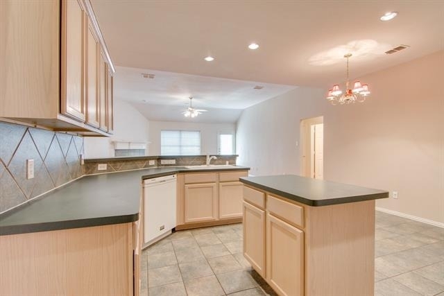 1133 Hillwood Drive - Photo 7