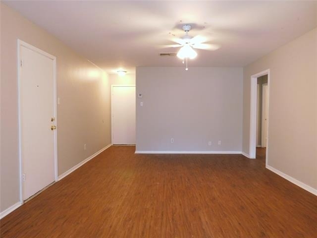 217 Mockingbird Lane - Photo 2