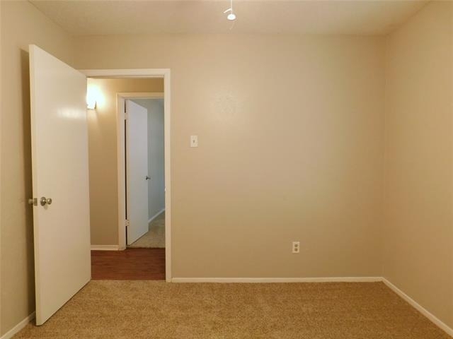 217 Mockingbird Lane - Photo 10