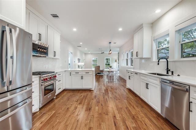 734 N Montclair Avenue - Photo 11