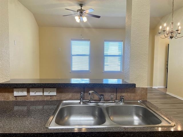 1213 Redman Avenue - Photo 7