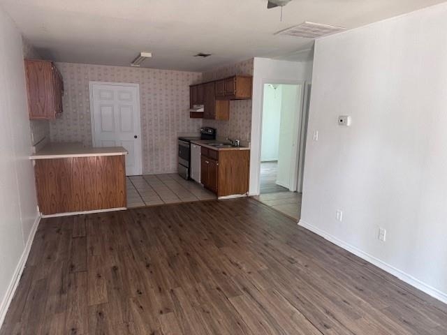 210-220 16th Street Se - Photo 2