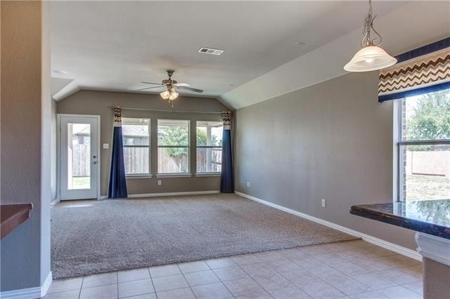 1404 Bluebird Drive - Photo 12