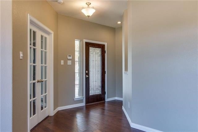 1404 Bluebird Drive - Photo 3