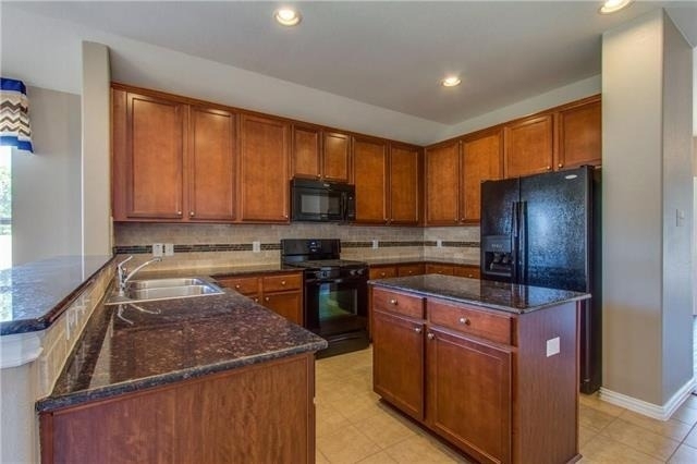 1404 Bluebird Drive - Photo 8