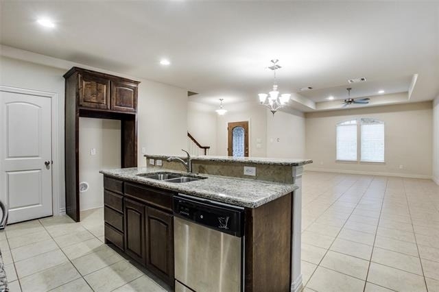 1809 Evergreen Court - Photo 3