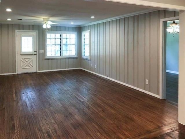 602 W 3rd Street - Photo 5